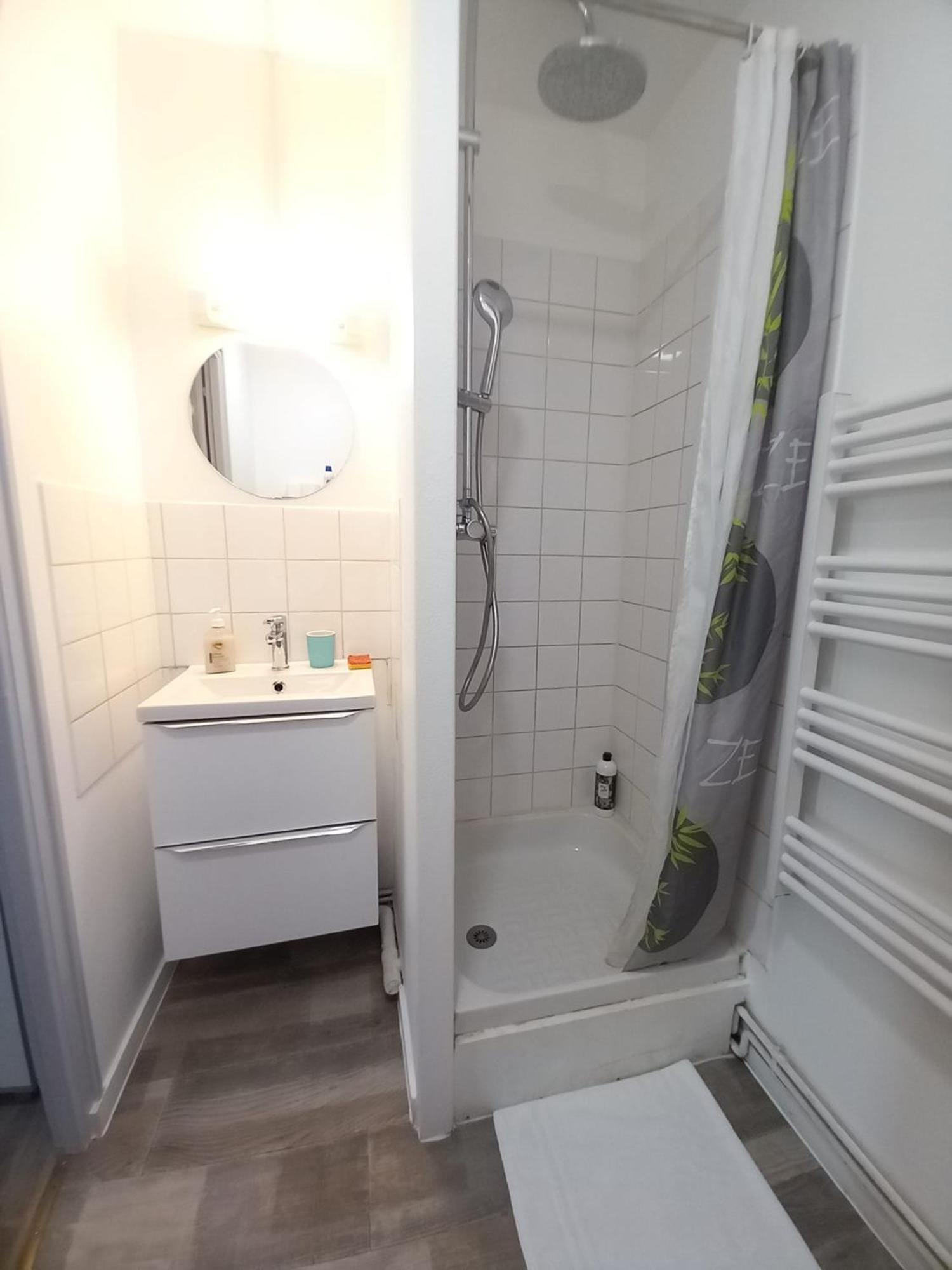 Studio Simplicien *Cosy* Plein Centre Ville De Poitiers *Tv* Wifi *Cafe* Exteriör bild