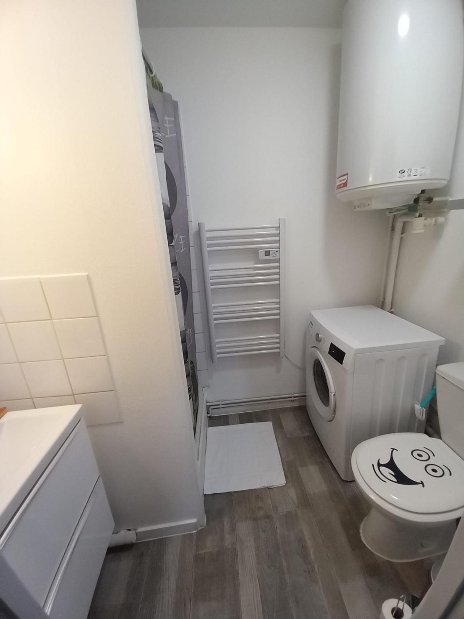 Studio Simplicien *Cosy* Plein Centre Ville De Poitiers *Tv* Wifi *Cafe* Exteriör bild